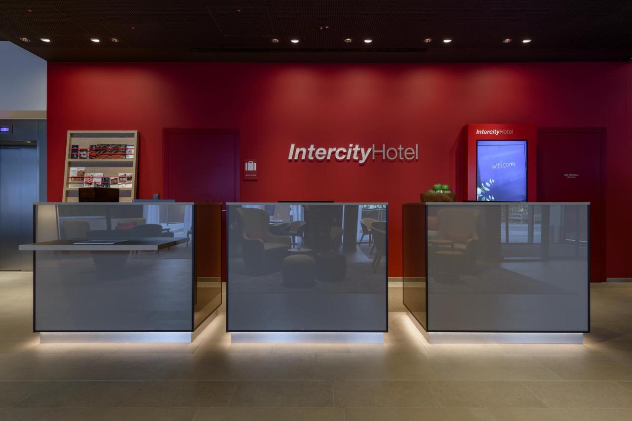 Intercityhotel Херфорд Екстериор снимка