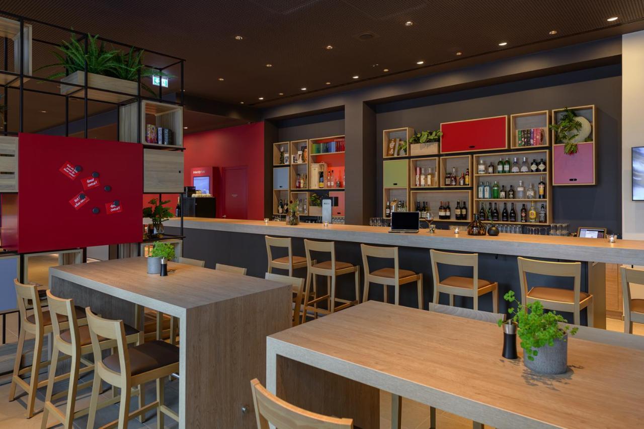 Intercityhotel Херфорд Екстериор снимка