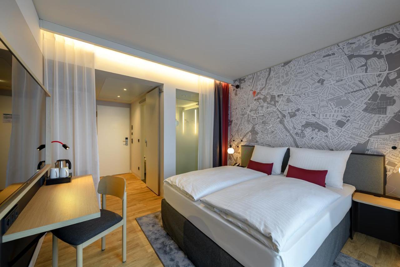 Intercityhotel Херфорд Екстериор снимка